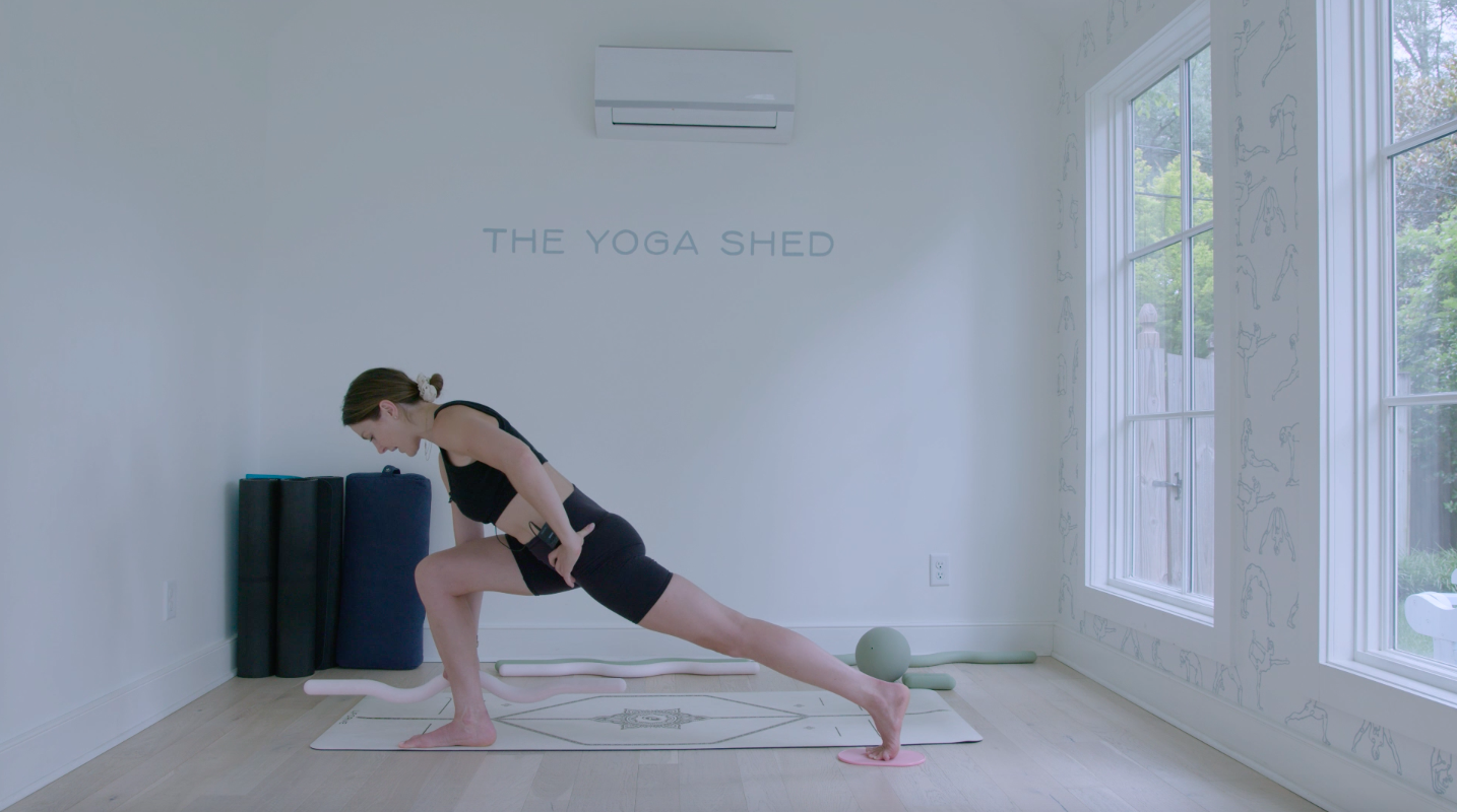 30 Minute Full Body Yoga and Pilates Flow