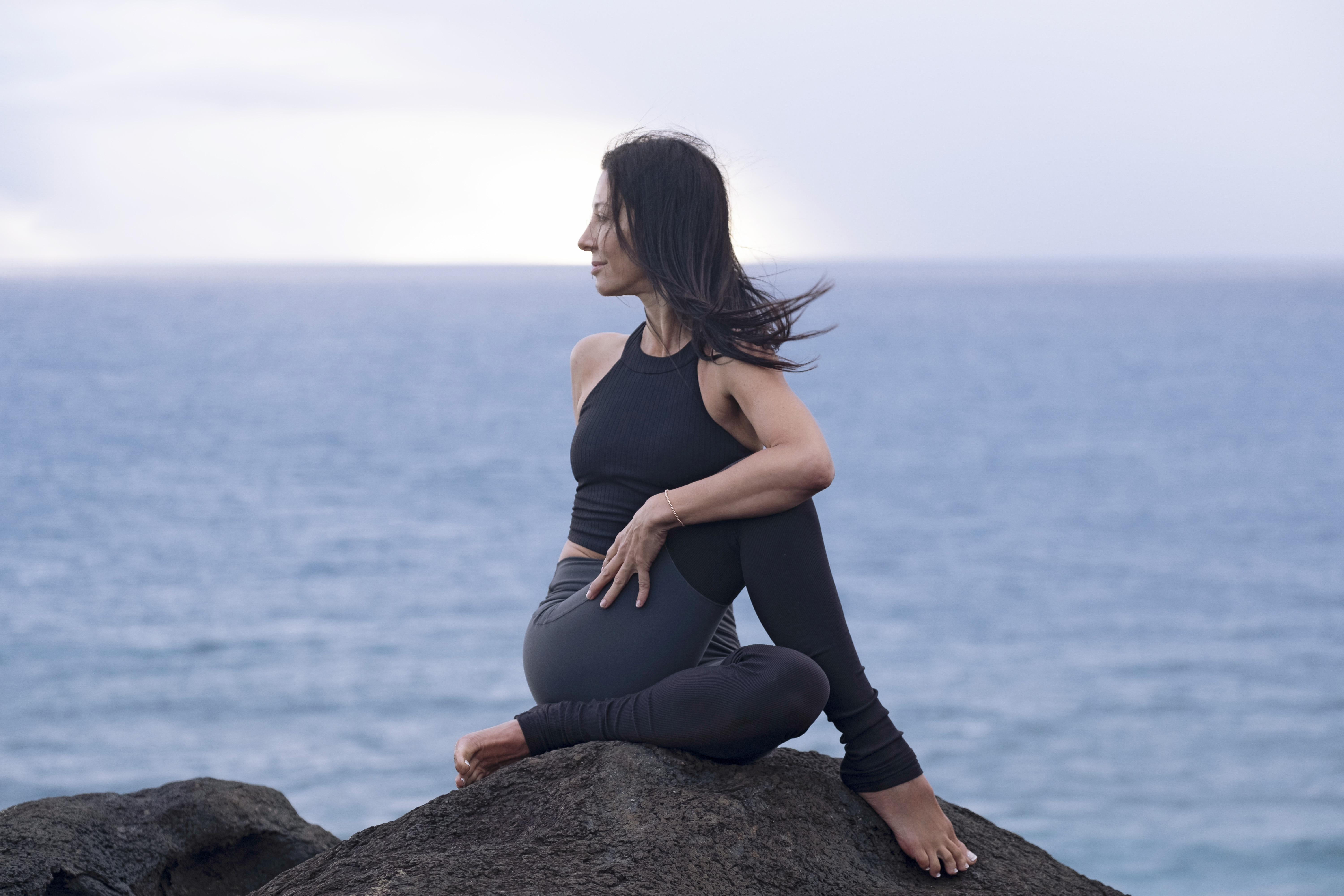 Expanding and Awakening Twist Flow