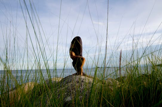 Grounding to Shoulder Stand