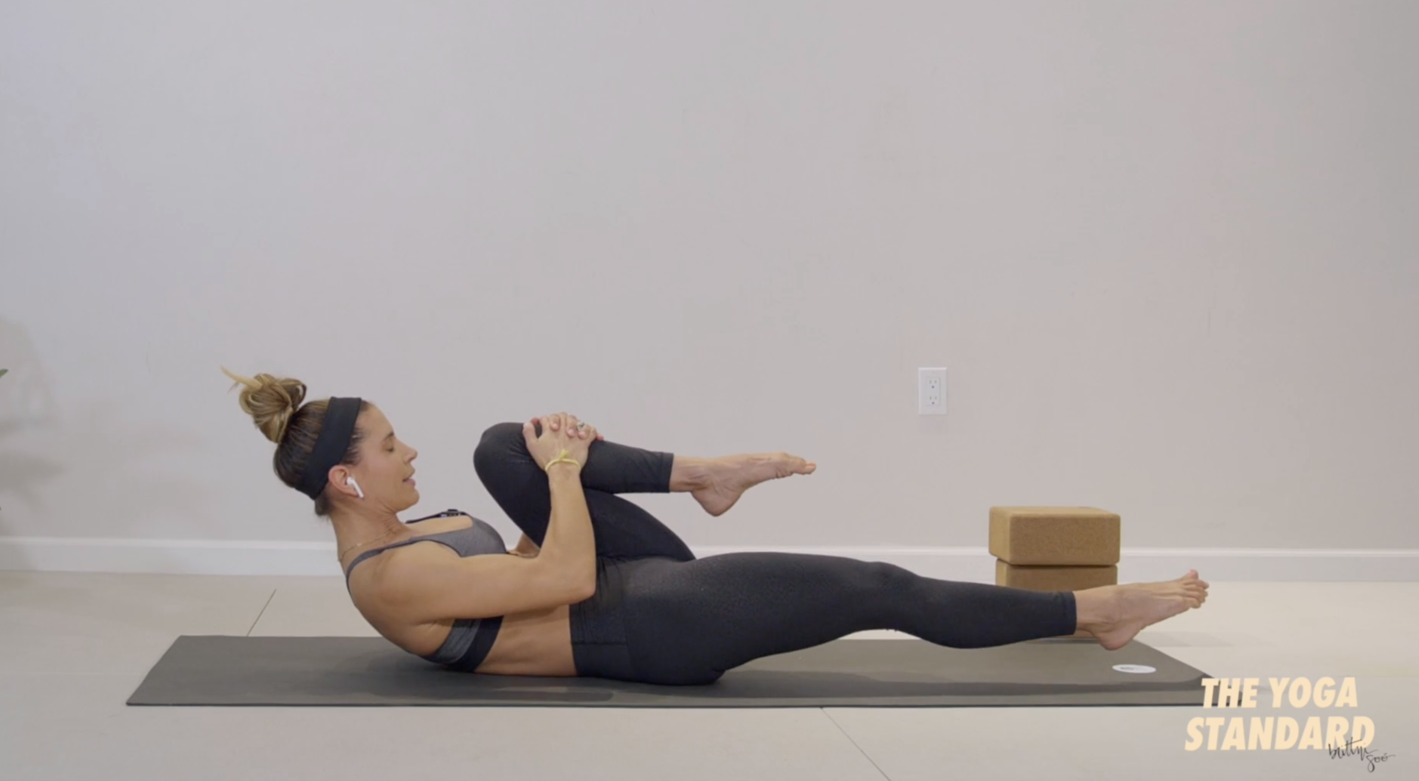 30 Day Challenge - Sweat 5 Consecutive Days and enjoy your off days to rest!