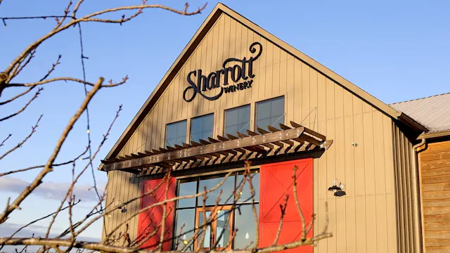 Visit Sharrott Winery