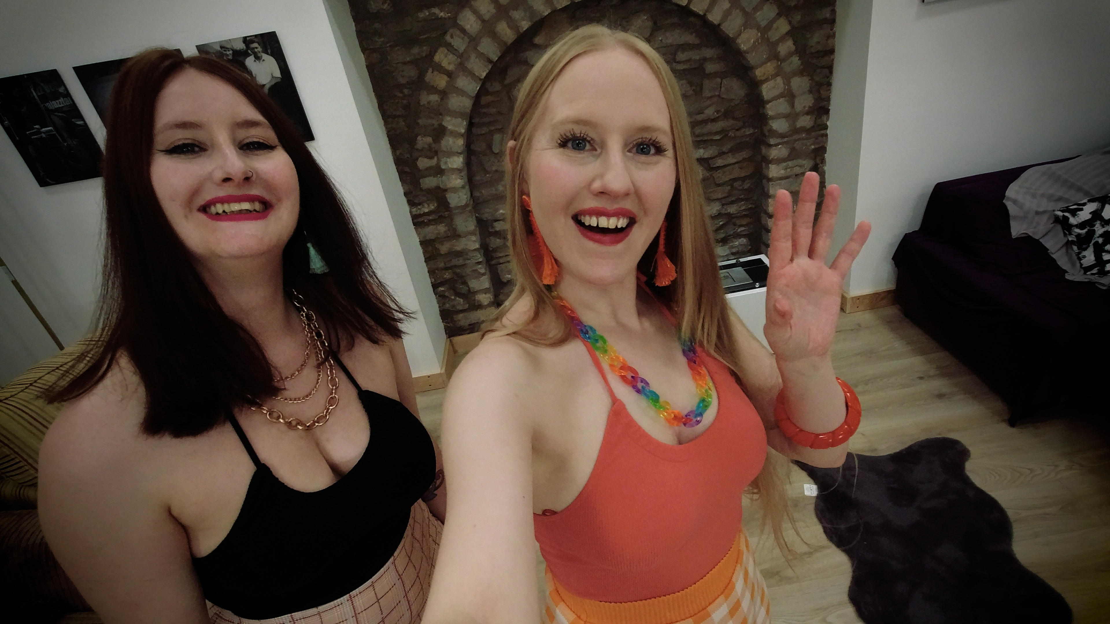 03/08/22 - PHOTOSHOOT READY 