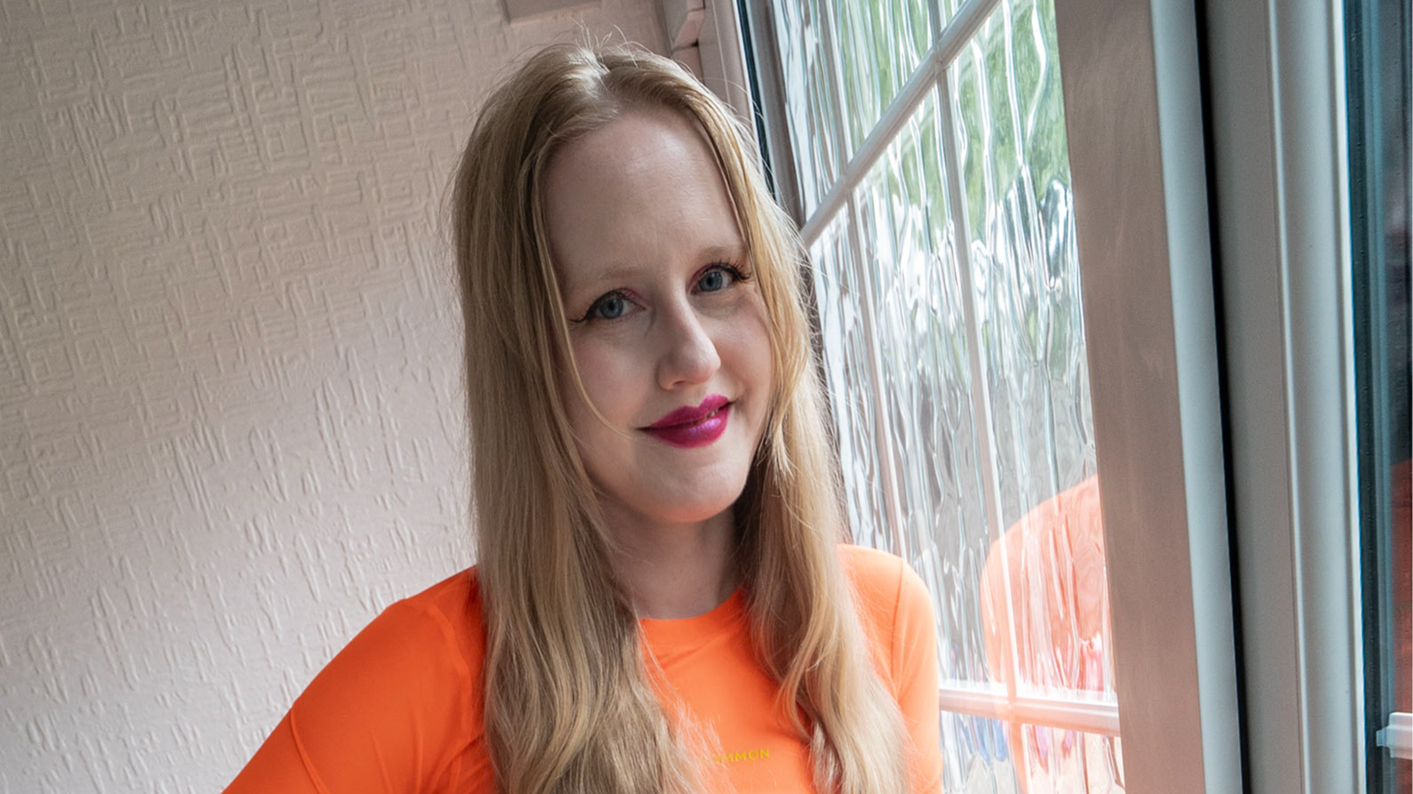 ANSWERING THE DOOR NAKED