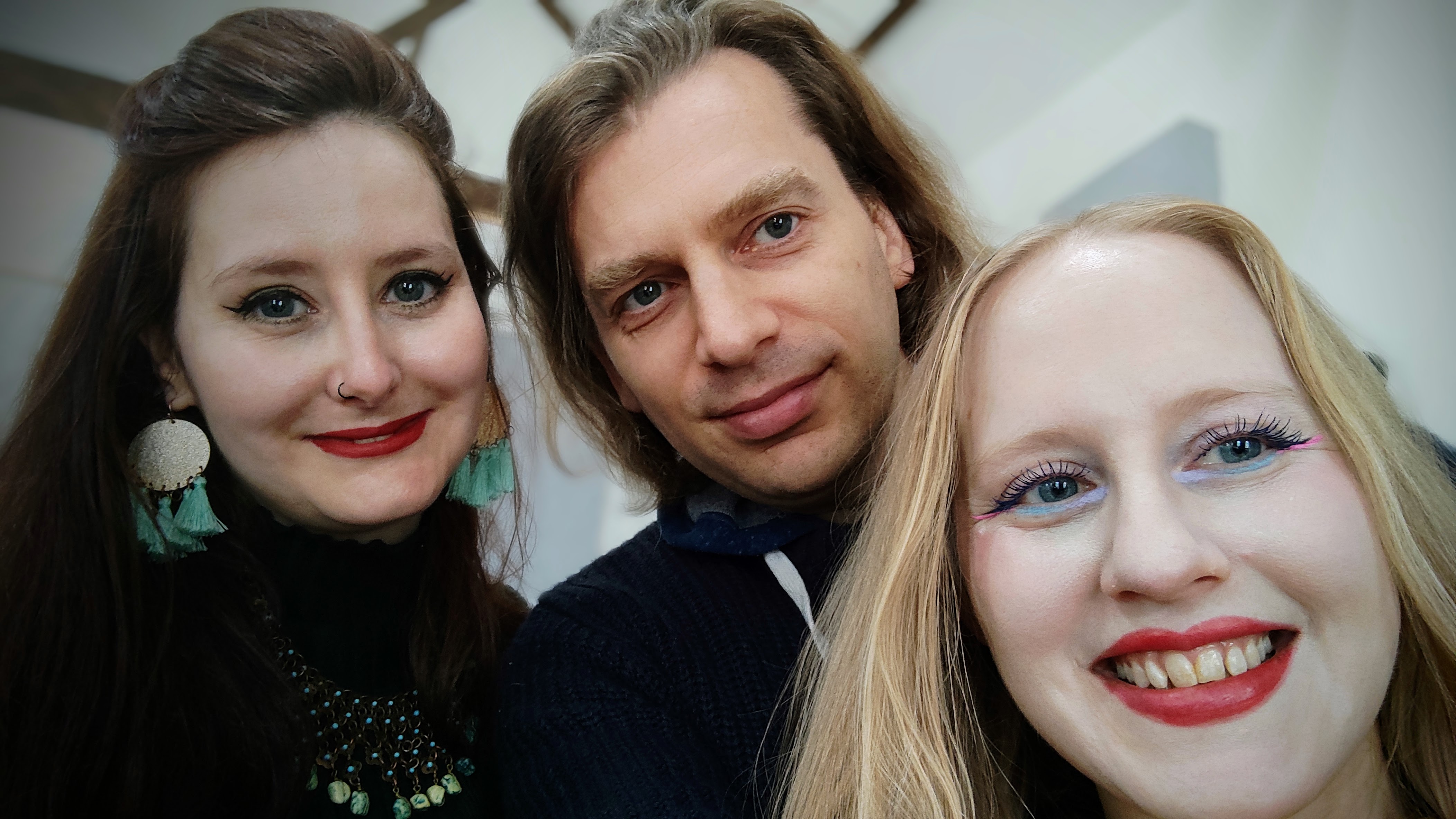 04/10/22 - ON THE HOUR 