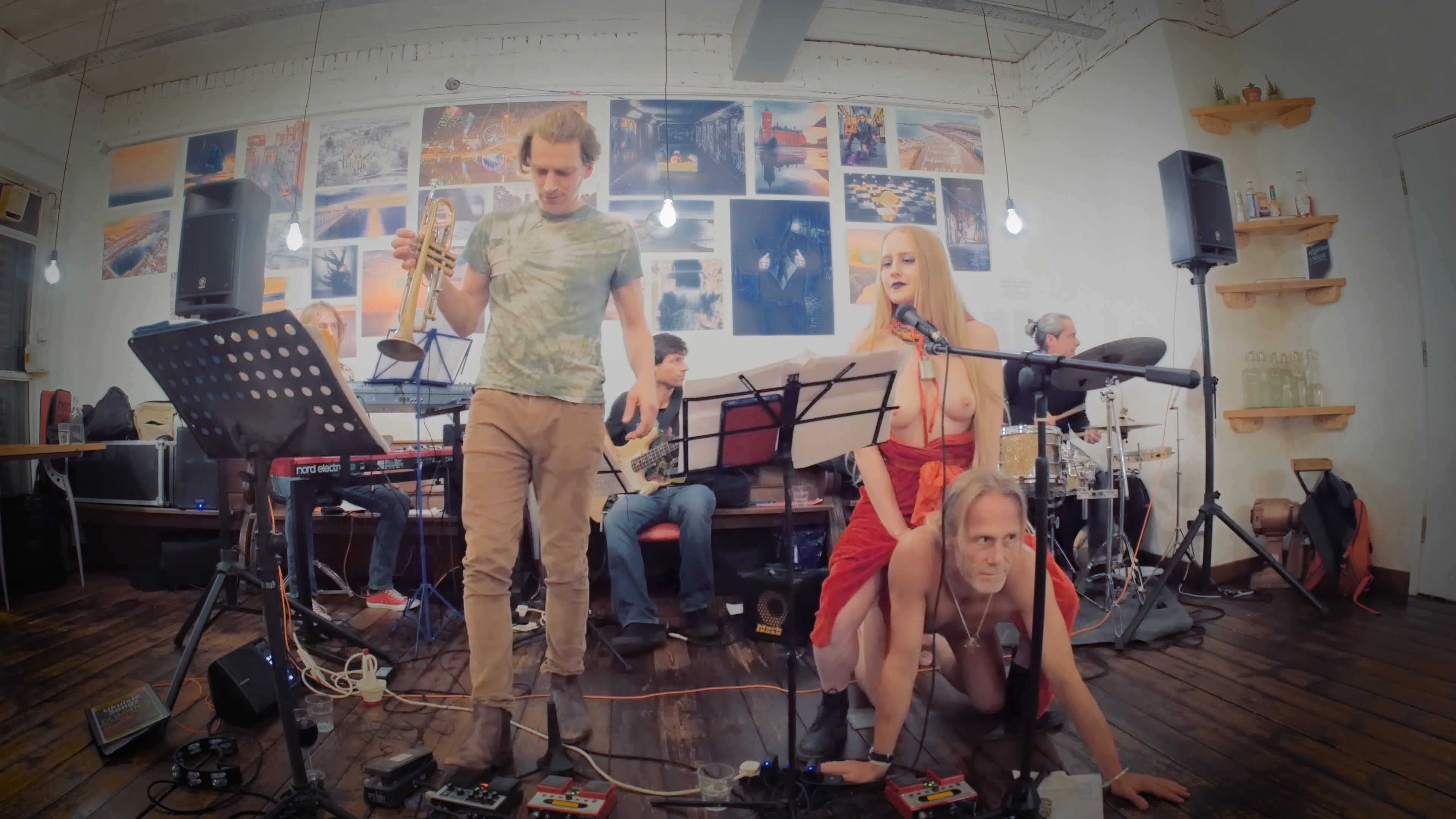 THOMAS & MUSE IN CARDIFF - 2018