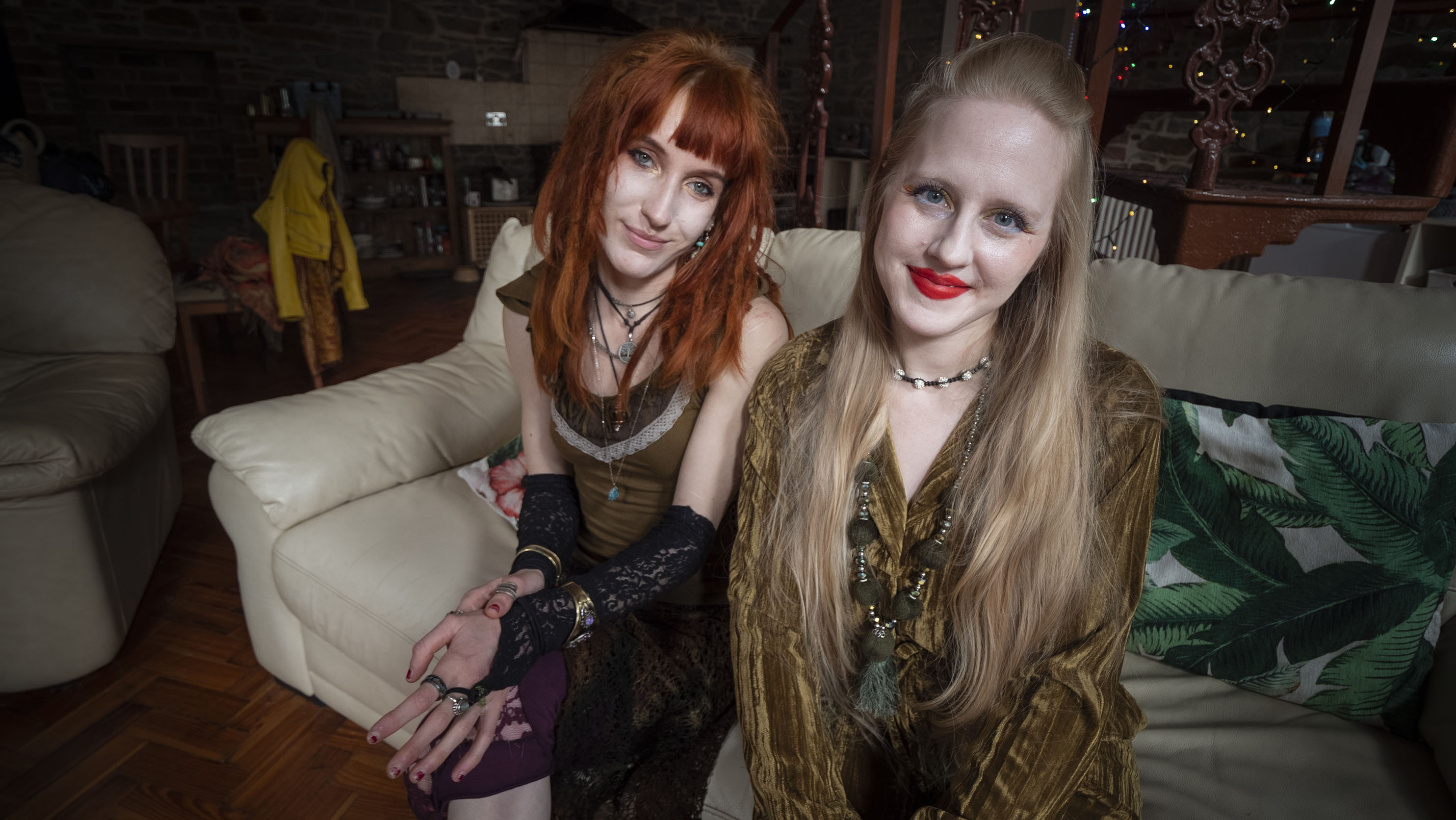 24/11/22 - UPSIDE DOWN