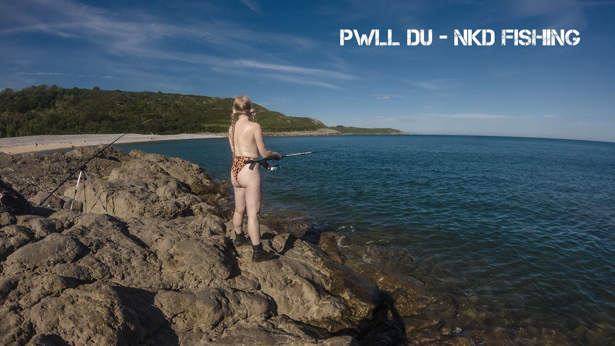 PWLL DU - NKD FISHING