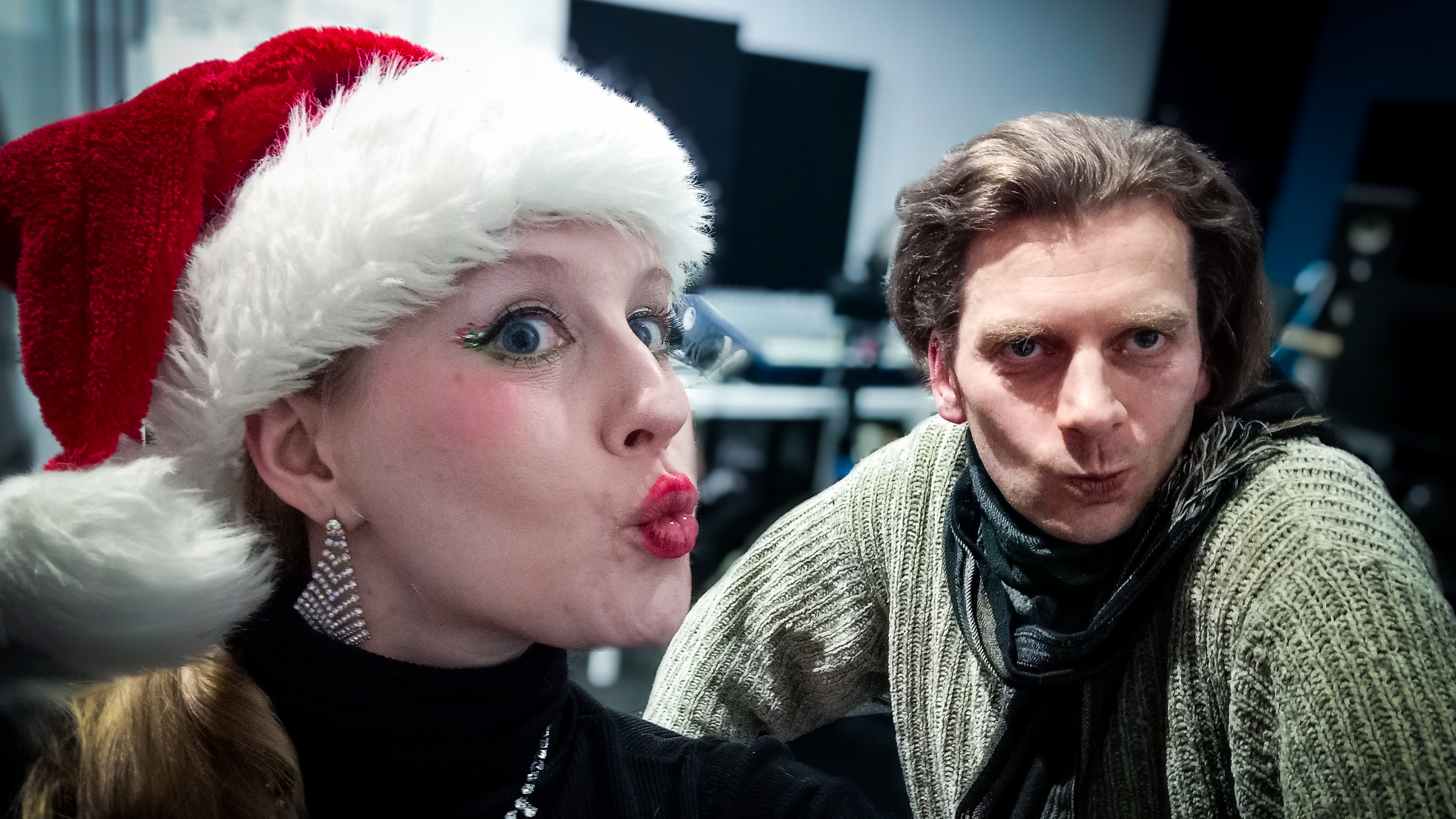 KISSES FOR CHRISTMAS #130