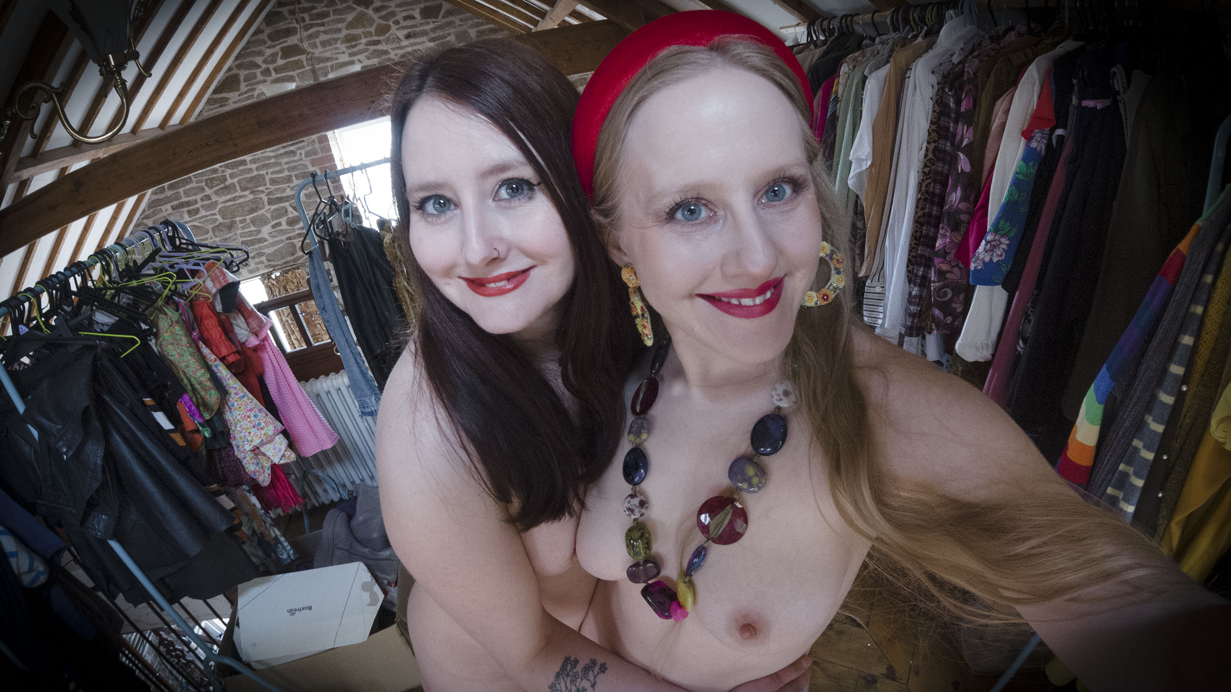 NAKED BODY NAKED MIND