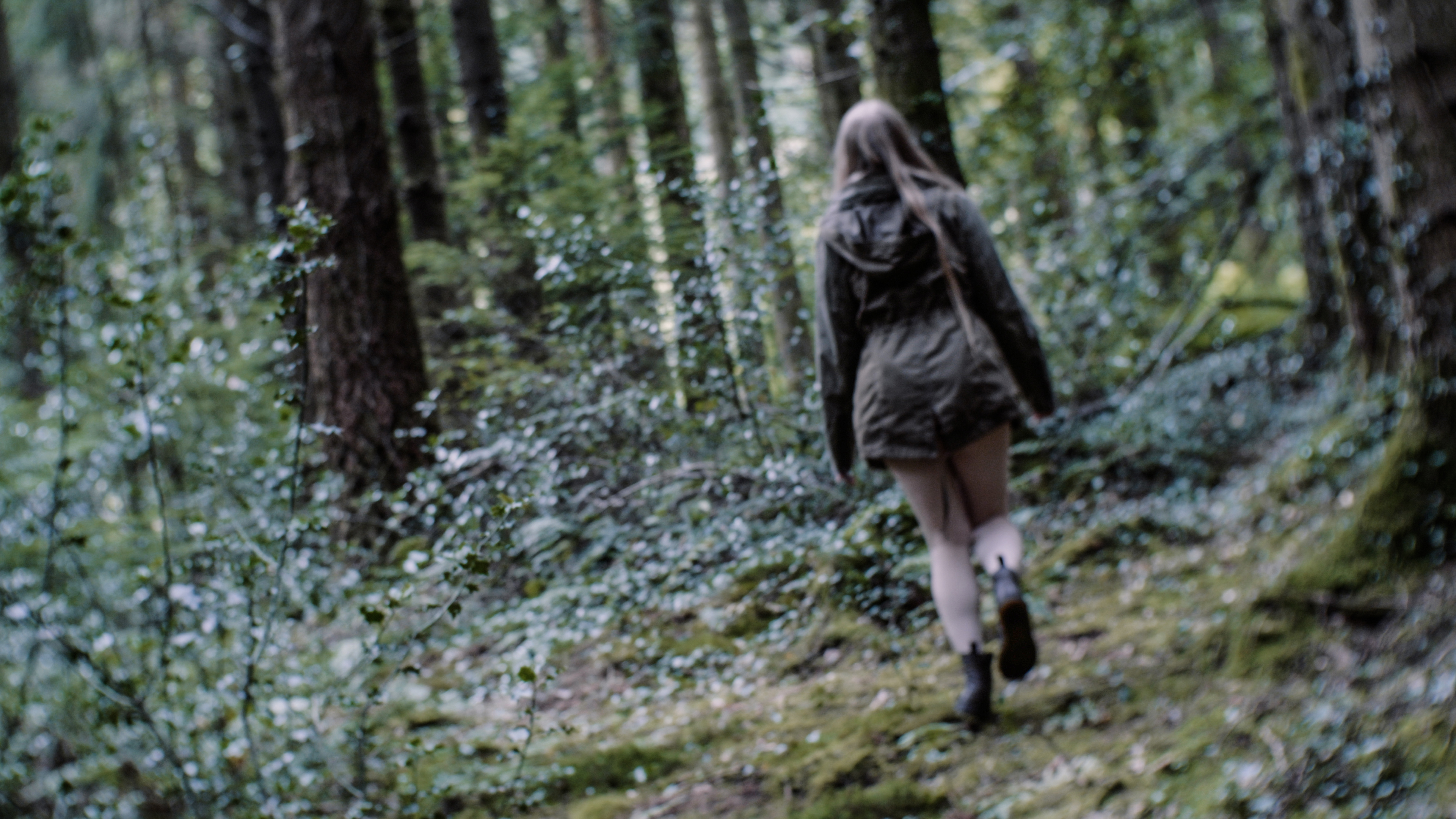 SMAELOG WITH LUCY (TRAILER 1)