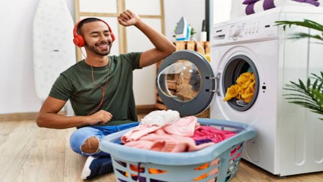 Laundry Swing Media NFT For Rent Or Buy