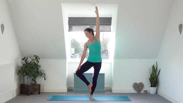 Short Balancing Sequence