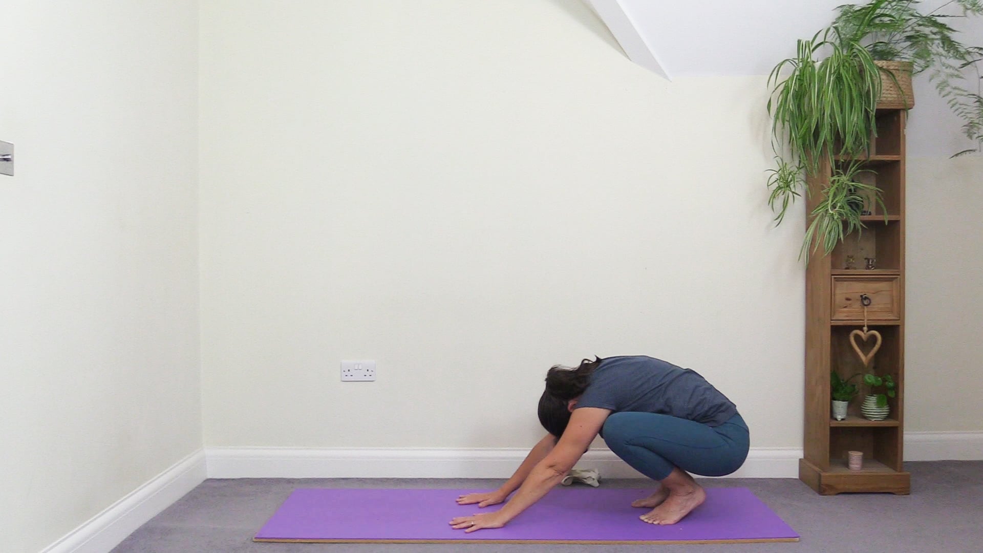 A Short Class to Stretch Feet, Legs and Arms