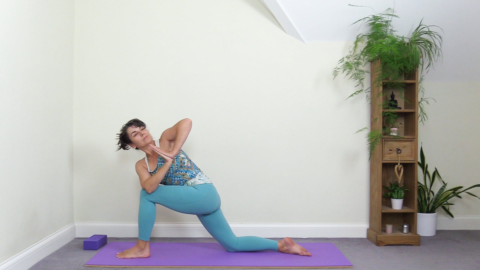 Cats, Cows, Twists and Hip Stretches