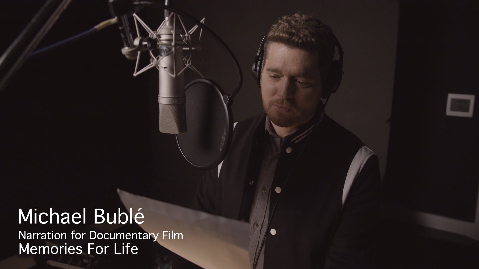 interview_with_michael_bublé_about_the_documentary_(2min) (1080p)