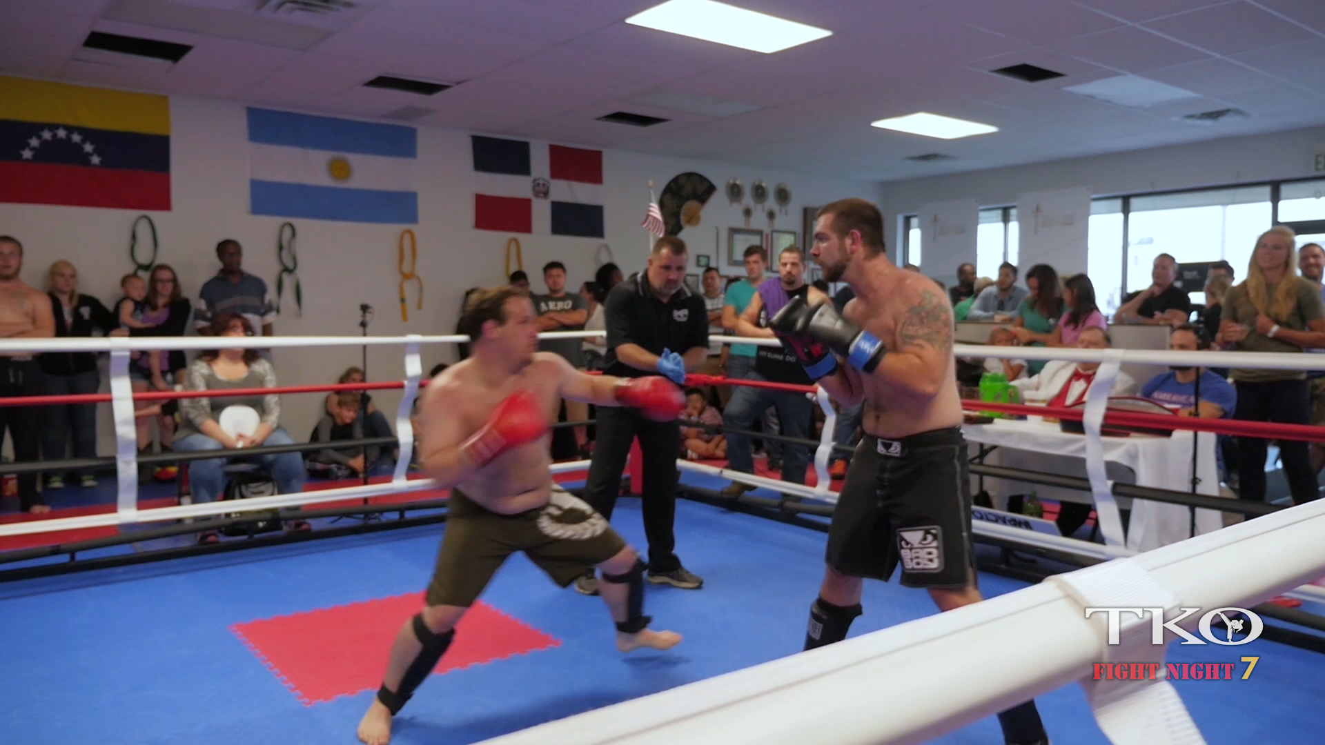 Fight Night 7 - Fight 02 - DeRon Hughes vs Jonathan Cave