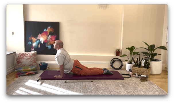 Themed mat:  Shoulder placement