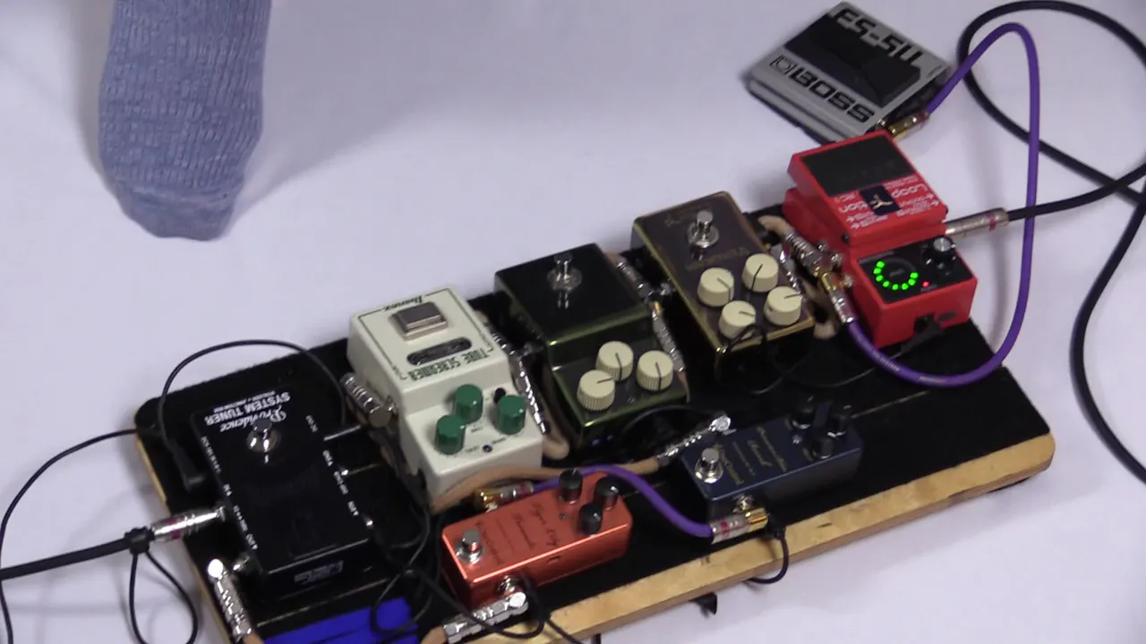 FT18 (007) Applying Triads, Loop Station Tips - Tomo Fujita Guitar Wisdom