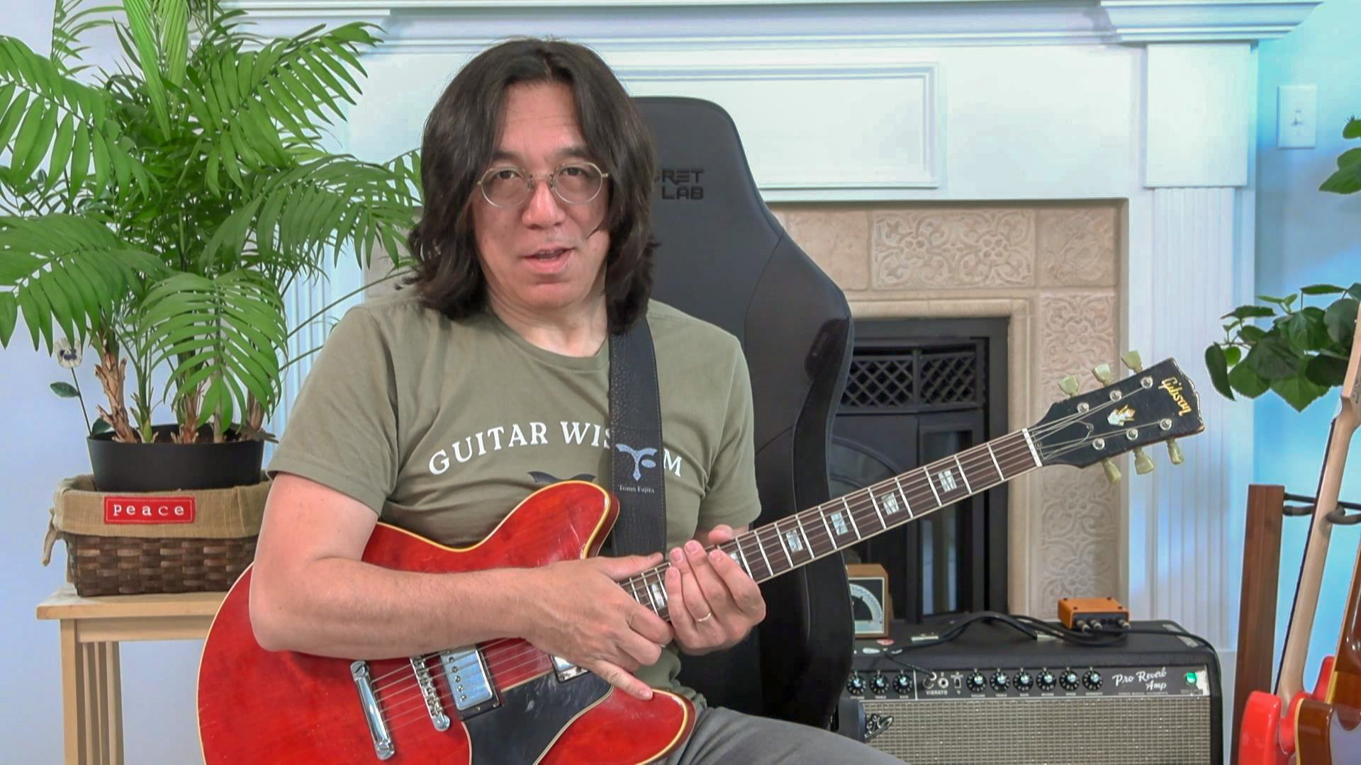 Jazz Standards - Tomo Fujita Guitar Wisdom