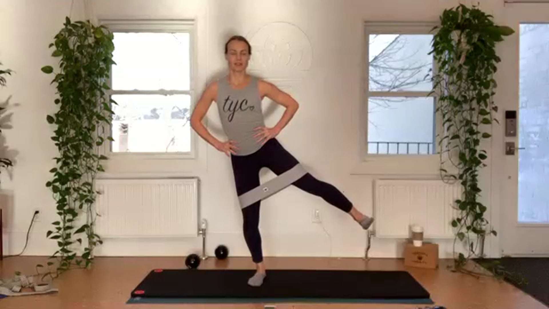 ZOOM: 20201217 - Mini-Pilates Barre Booty with Stacy