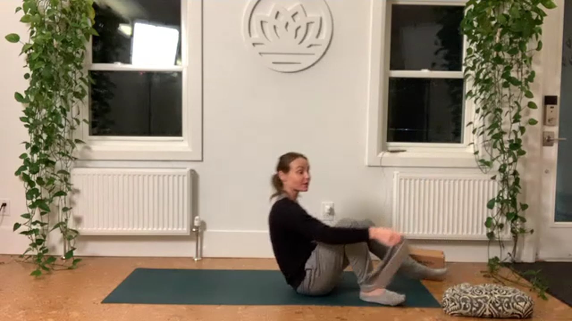 ZOOM: 20201210 - Mini-Hip Openers with Stacy