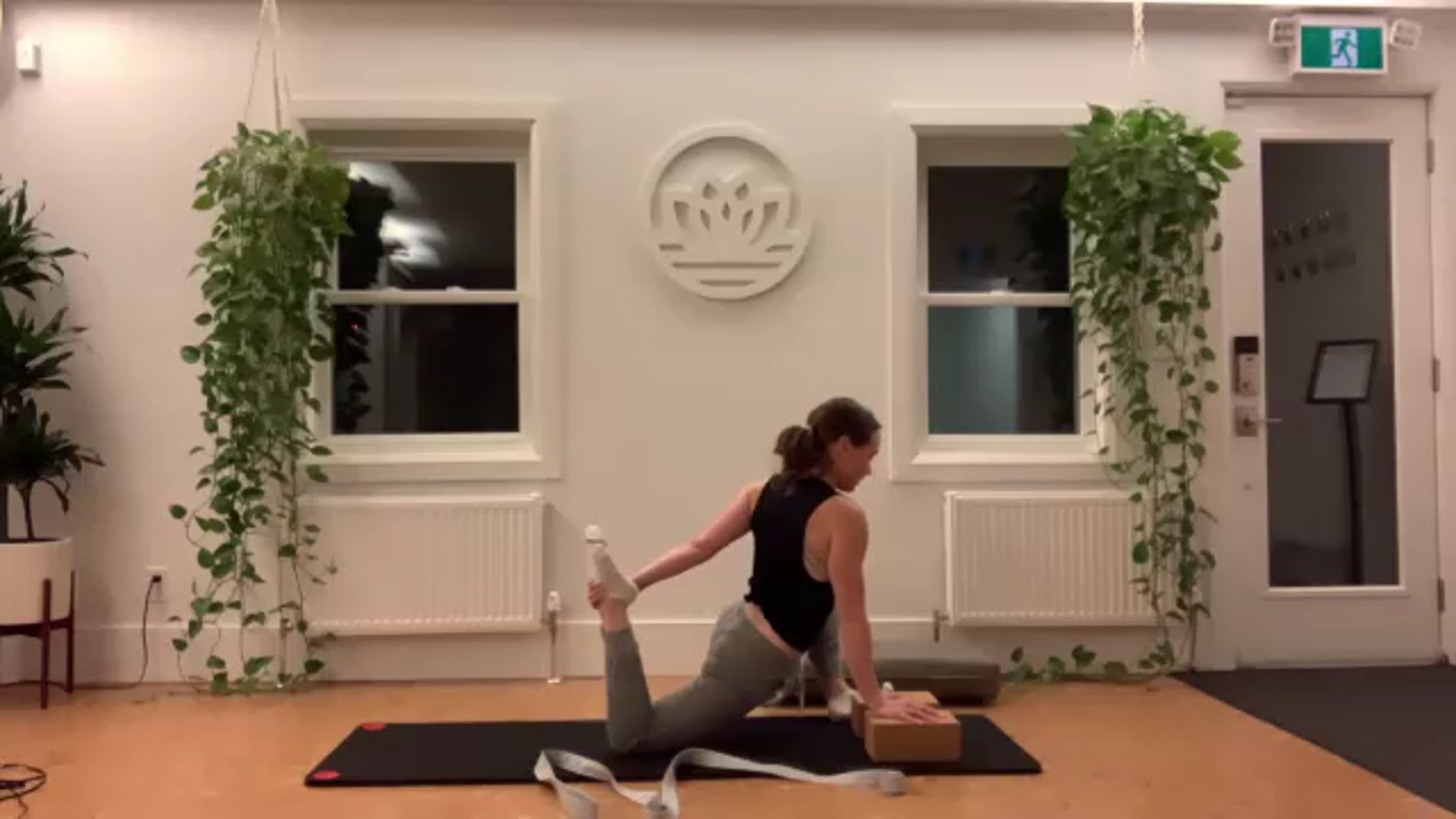 ZOOM: 20201126 - Mini Hip Openers with Stacy