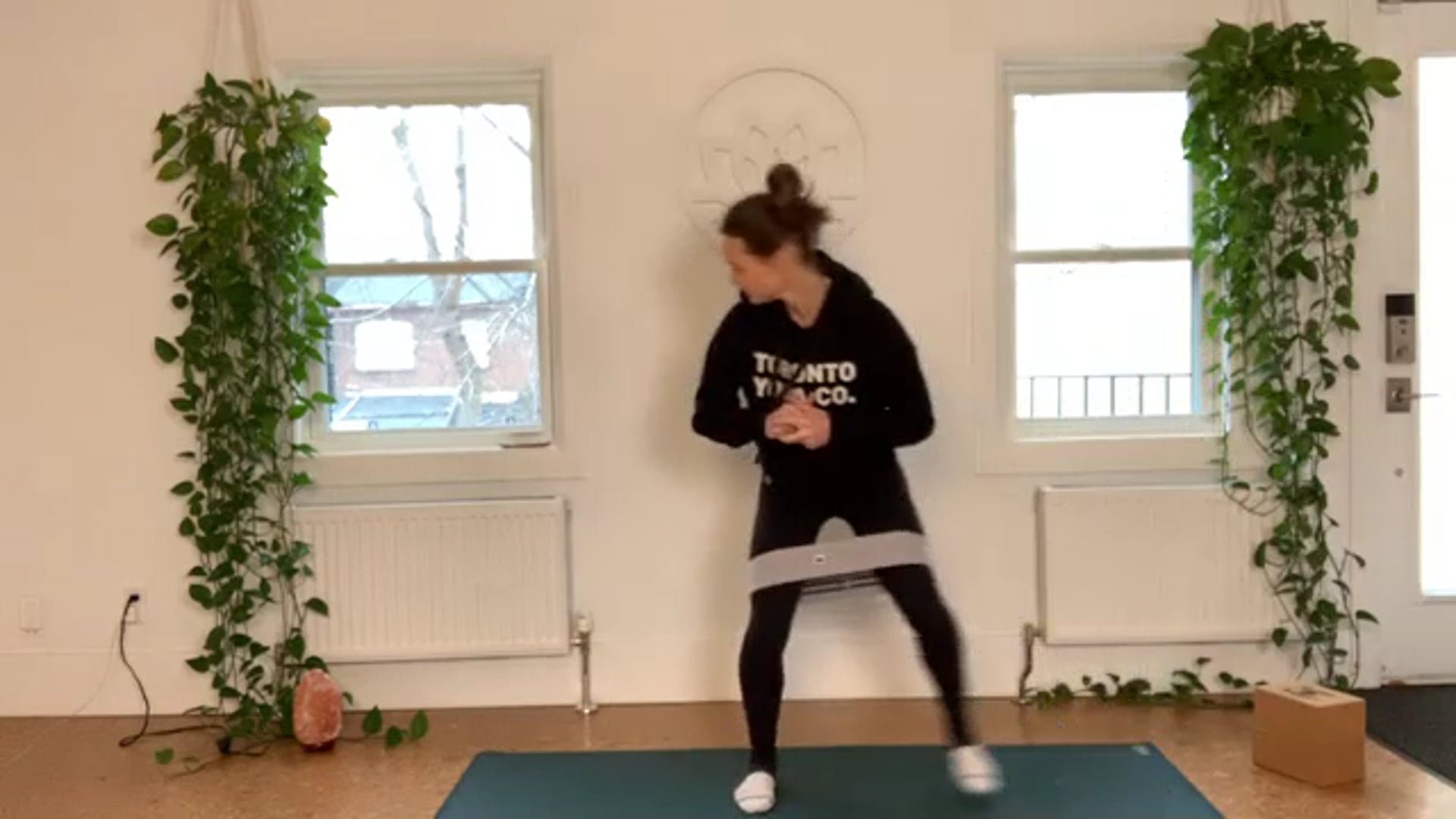 ZOOM: 20210112 - Mini Pilates Barre Booty with Stacy