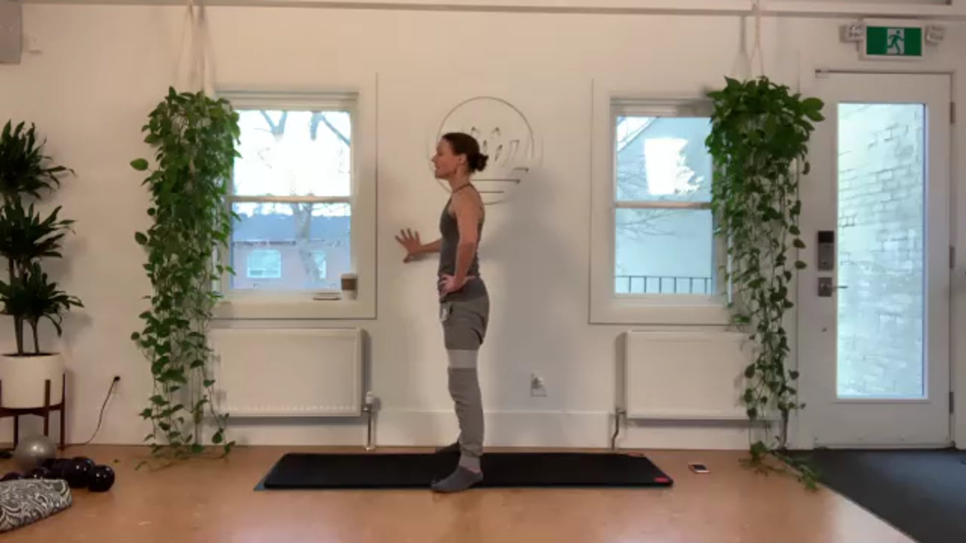 ZOOM: 20201210 - Mini-Pilates Barre Legs with Stacy