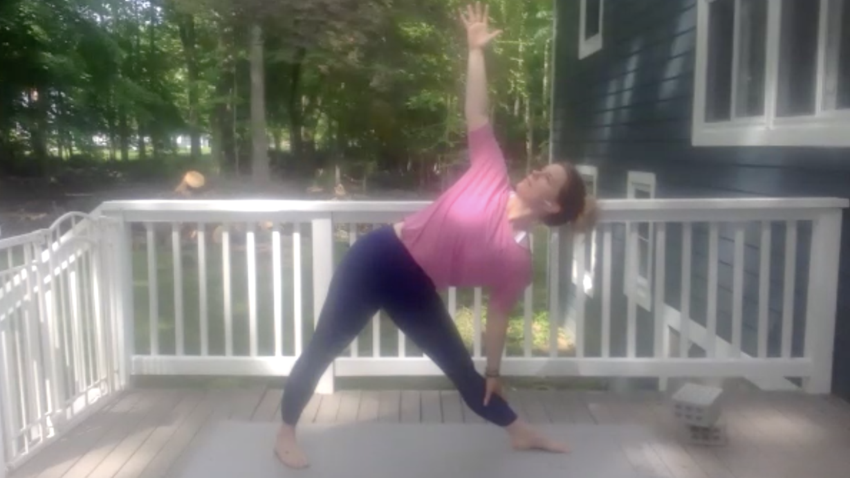 Mindful Vinyasa Flow with Tobi Kundid (6/4/20)