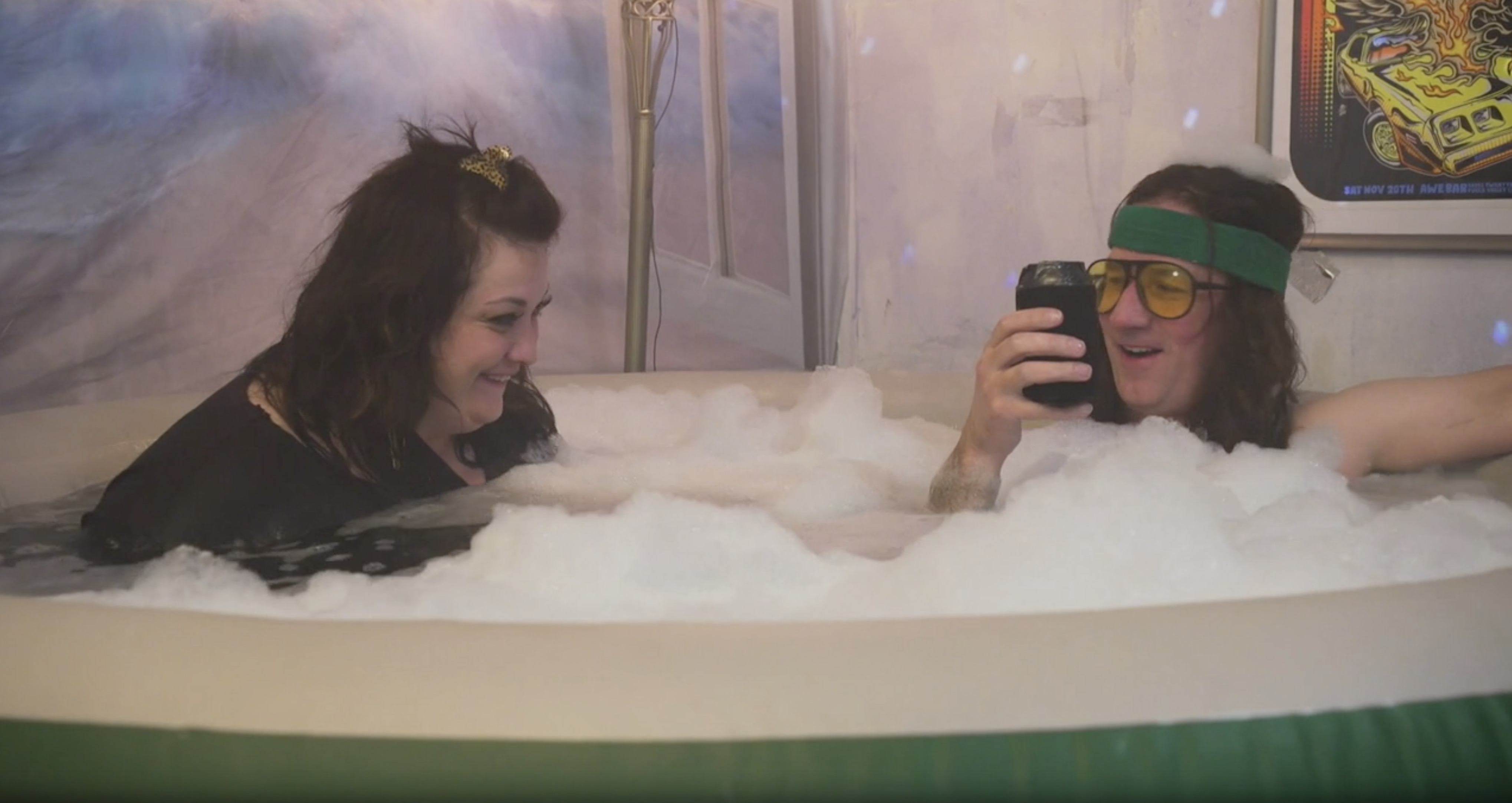 The SwearNet Show: S10E9