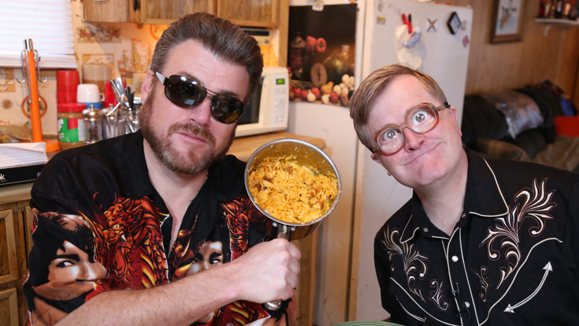 Heaty Mac 'n' Cheese With Deep-Fried Chicken Parts