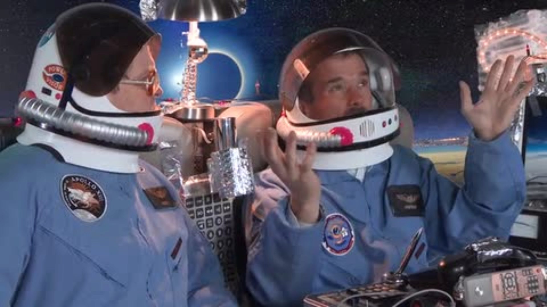 Playing Space With Bubbles - Col Chris Hadfield Part 1