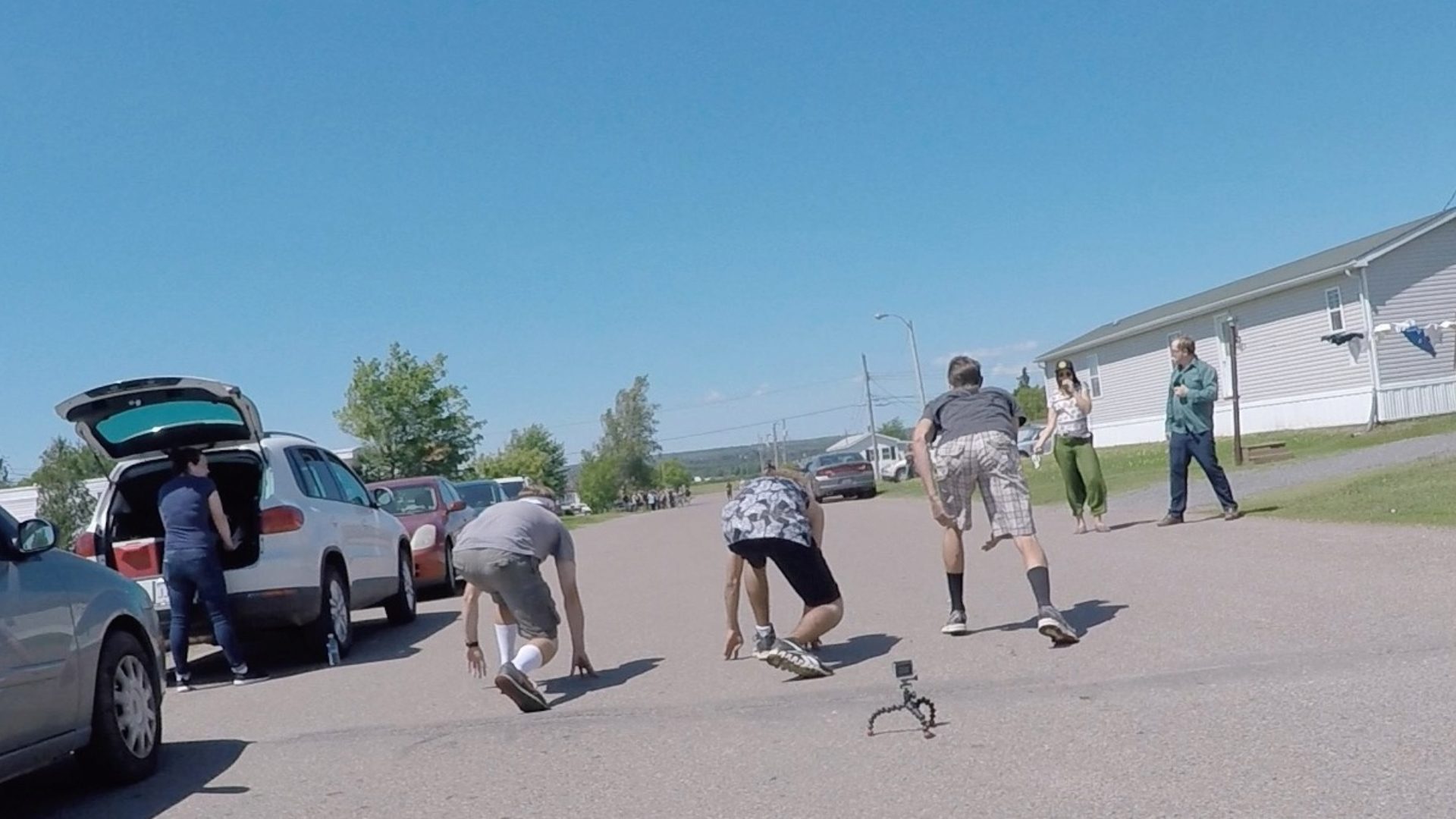 TPB10 On Set Part 21 - Footrace