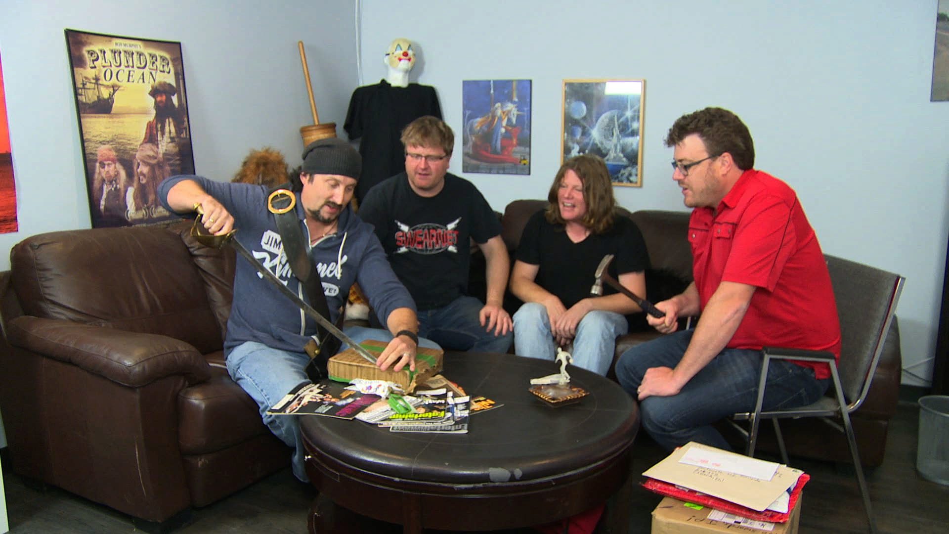 Mailbaggin' With Leigh