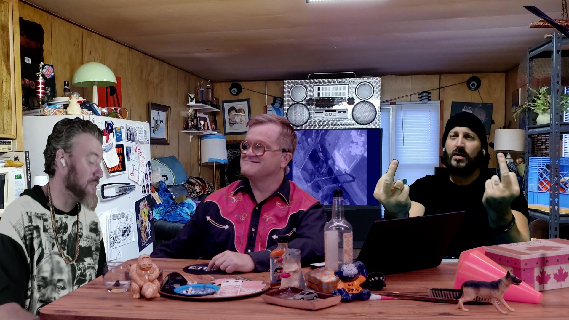 Who's Got Yer Tai Tai?!