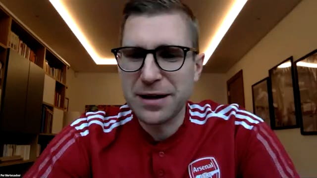 Per Mertesacker Q&A: Creating Strong Young Gunners