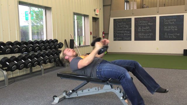 Single Arm Dumbbell Bench Press