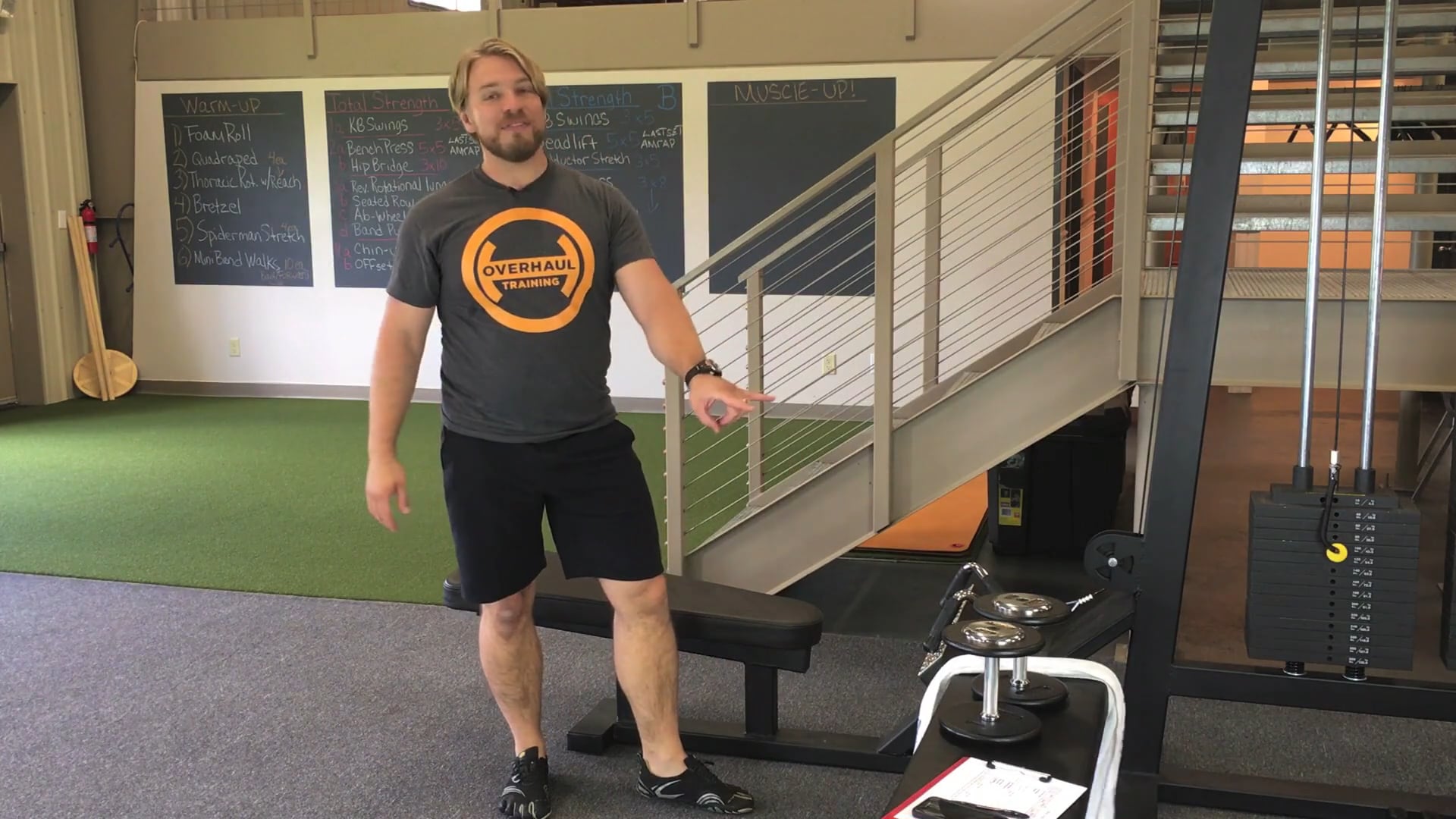 Seated Cable Rows & Alternating Reverse Lunges Density