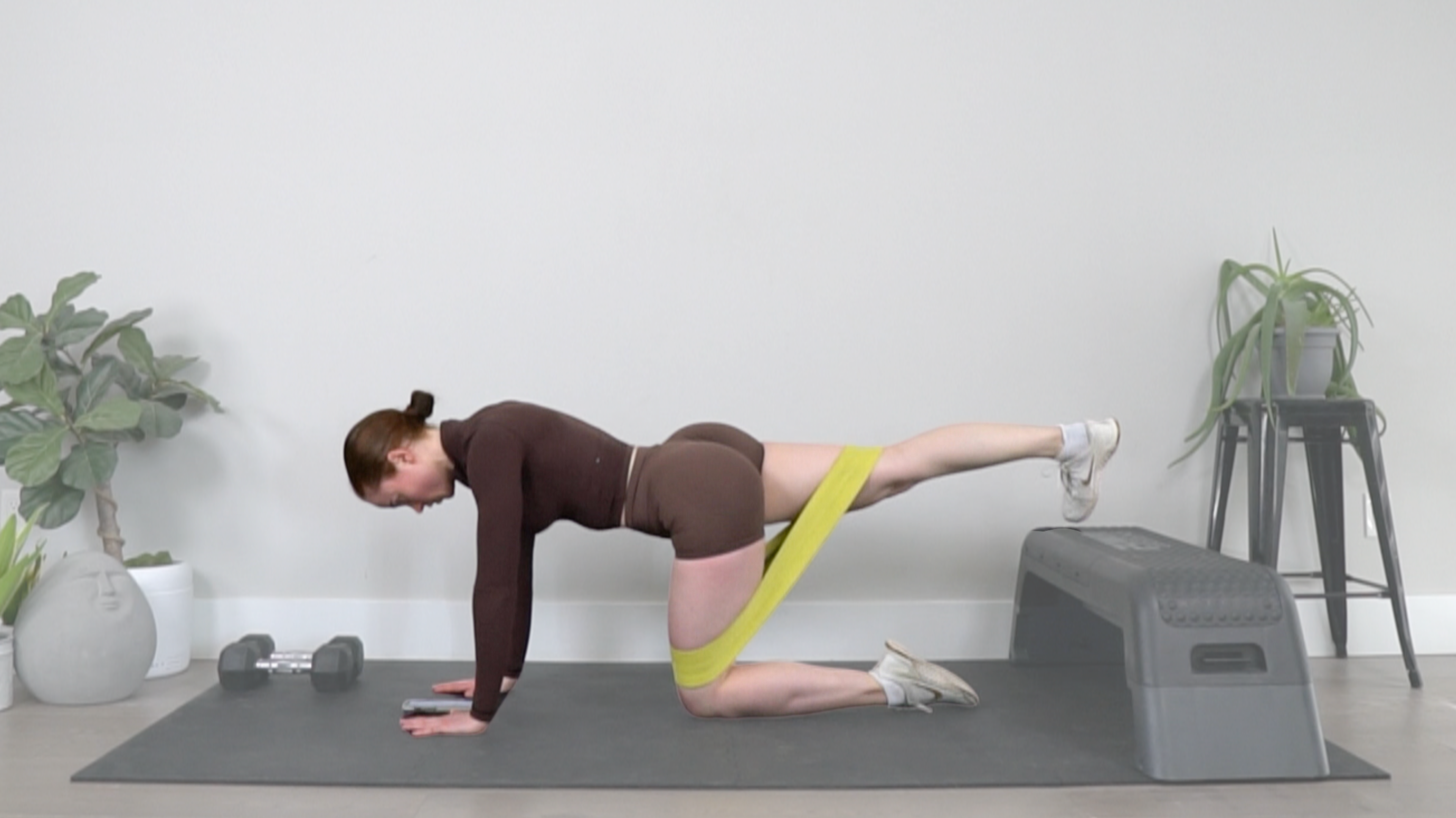 Pilate Mommy Glutes 3