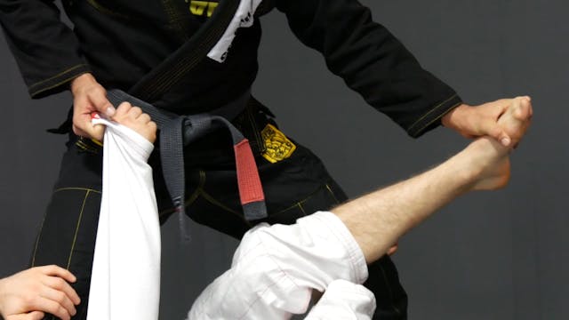 Step Over the Head Pass [BJJ-03-07-02]