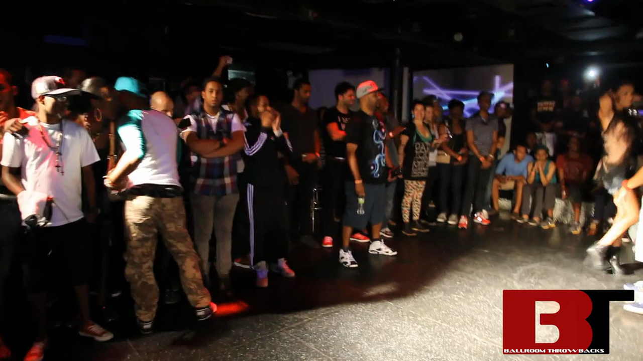 YOLANDA VS LEIOMY VOGUE NIGHTS 8/2012