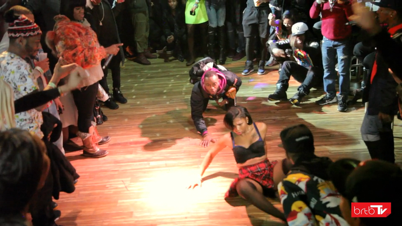 DAVINA ICON VOGUE NIGHTS 12/21/2015