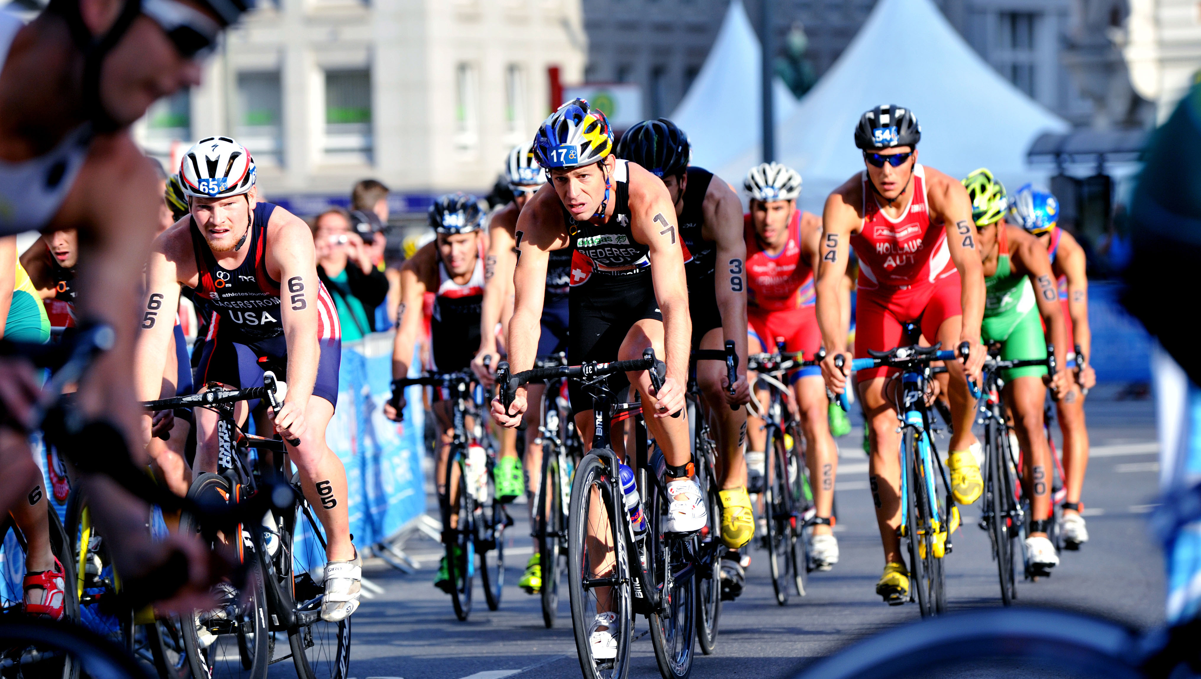 Basikal Dalam Stadium