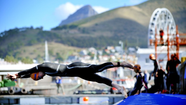 2015 ITU World Triathlon Cape Town Magazine