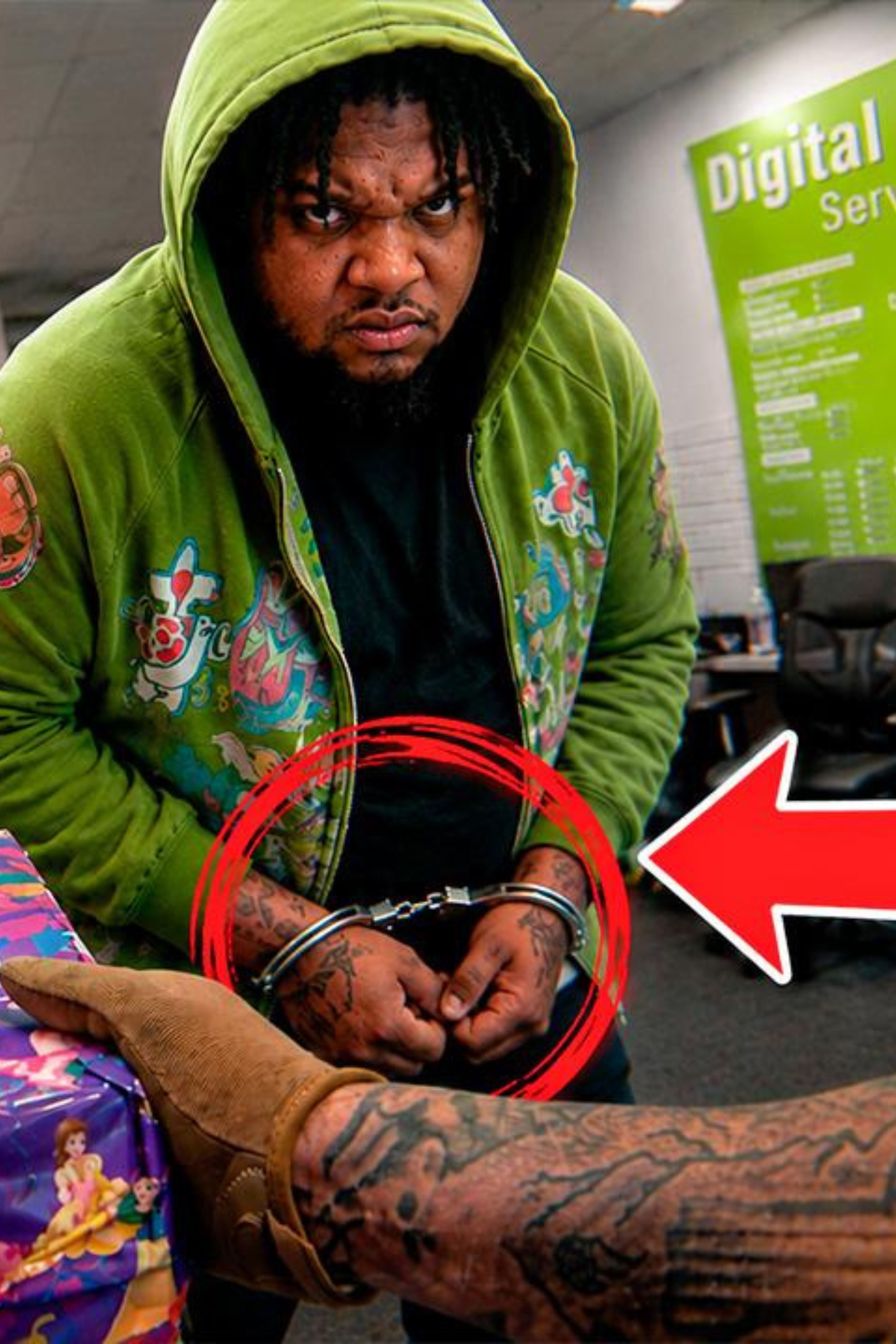 Scammer Arrested at the Post Office Trying to Steal $250,000