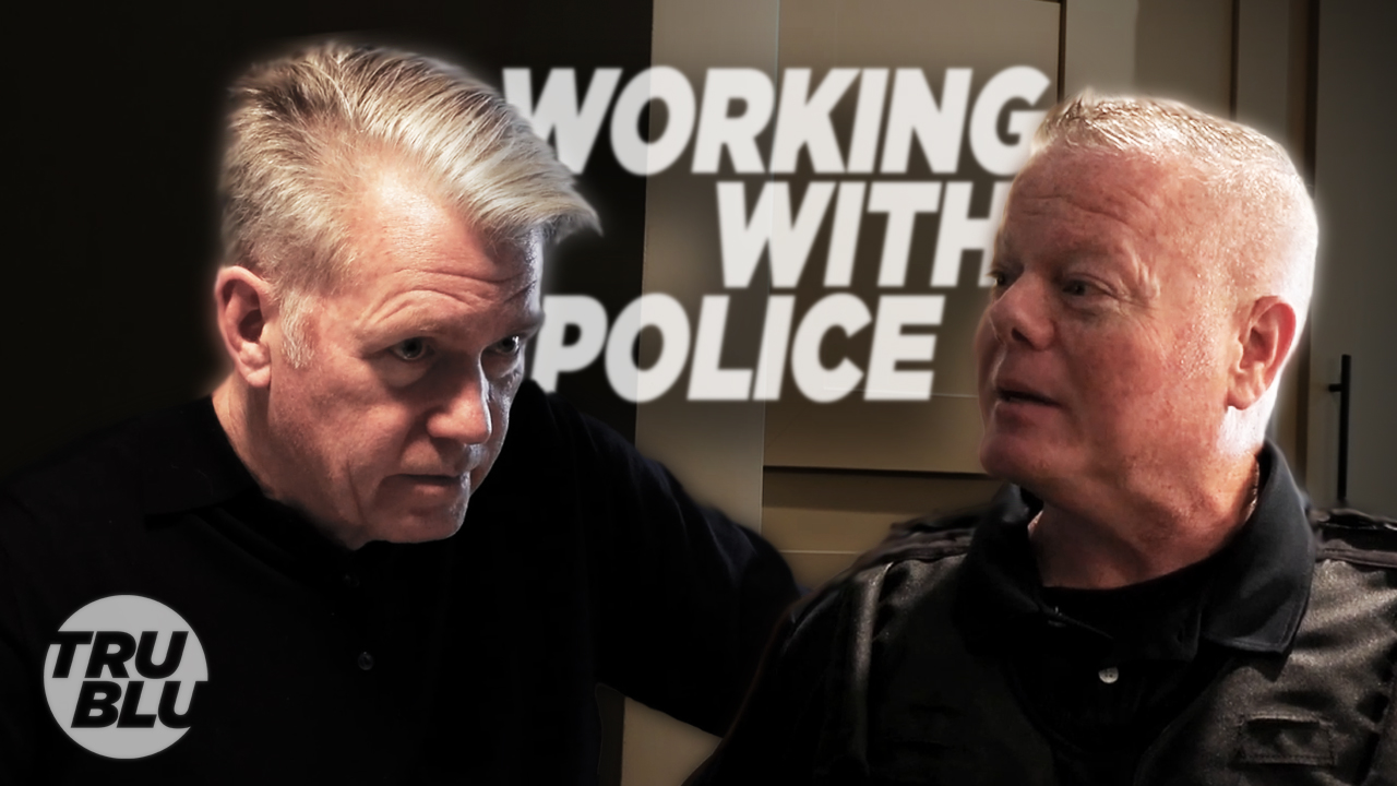 Top Officer Moments - Takedown with Chris Hansen