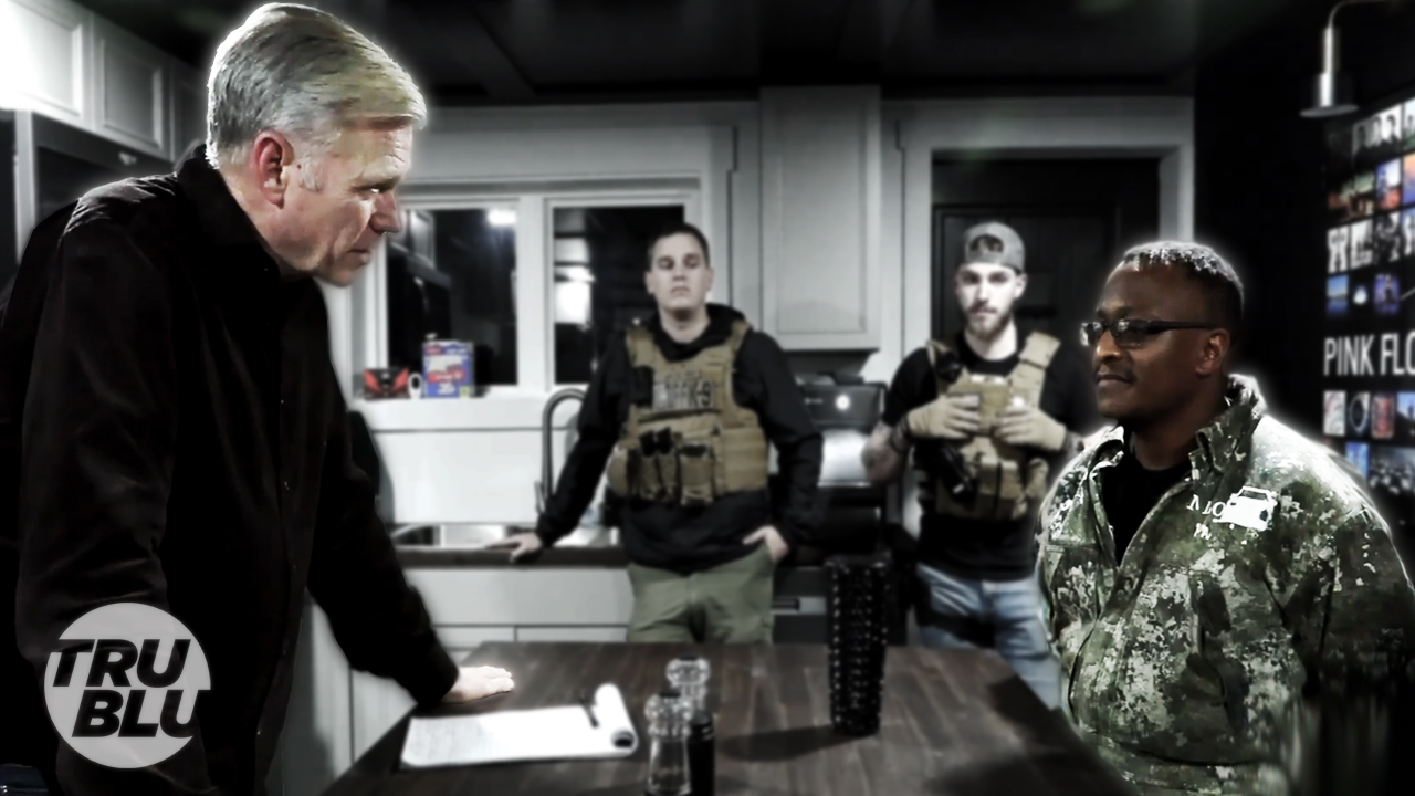 Ep. 9 - Stanley Gets Off At Midnight