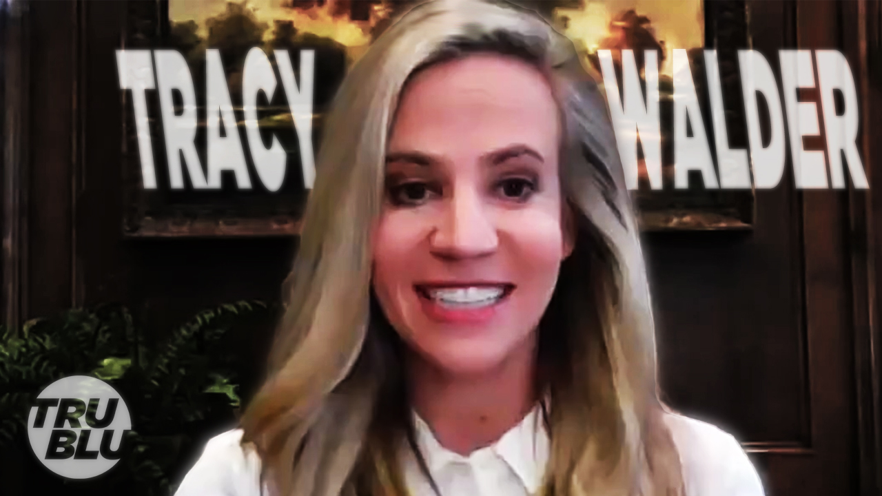 Ep.10 - Chris Hansen interviews author and former FBI & CIA agent Tracy Walder