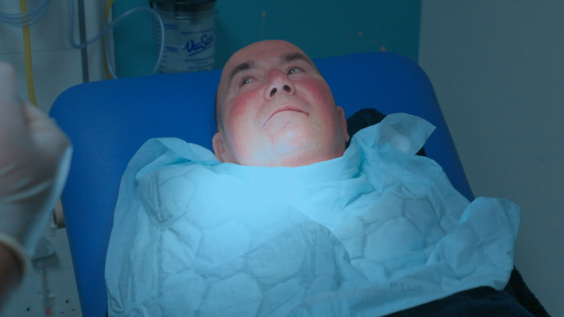 A&E After Dark S5:E11 - I Need Some Help Here!