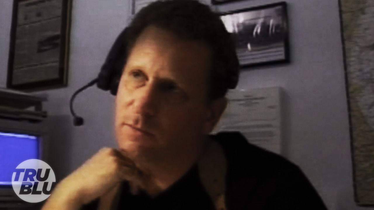 Bounty Hunters S4:E12 Fire Escape